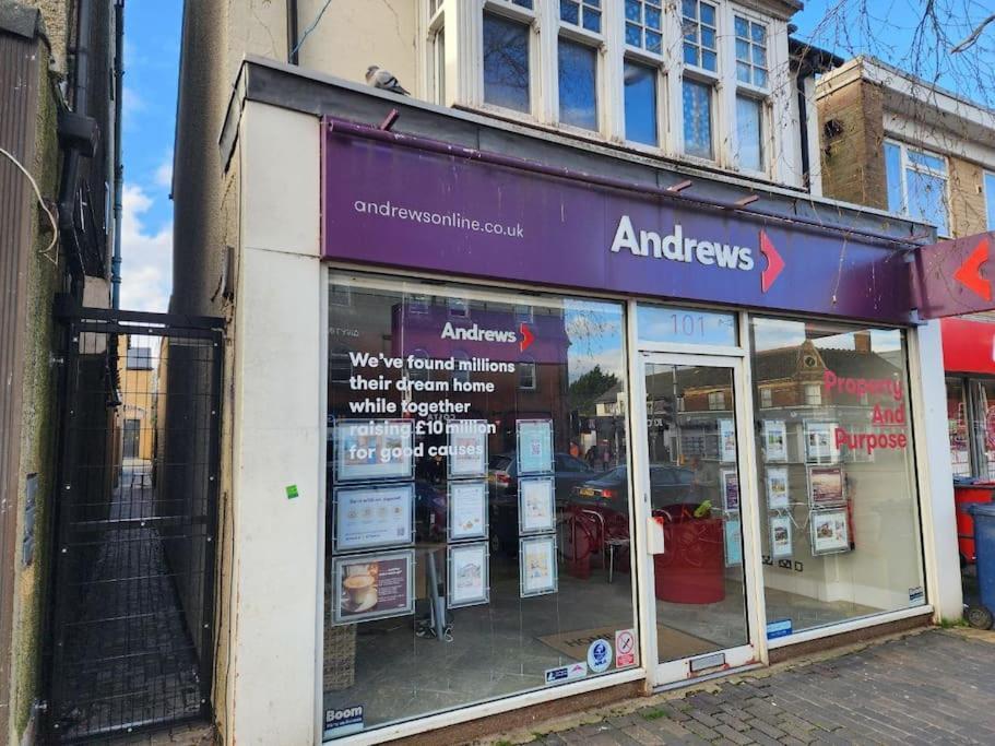 Charming New 2Br Detached House-Central Headington- Wi-Fi, Netflix, Top Location Oxford Kültér fotó